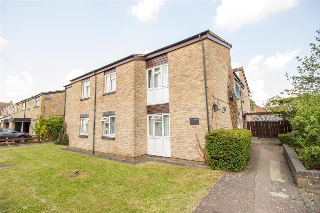 Farrer Street, Kempston, Bedford 1 bed apartment £135,000