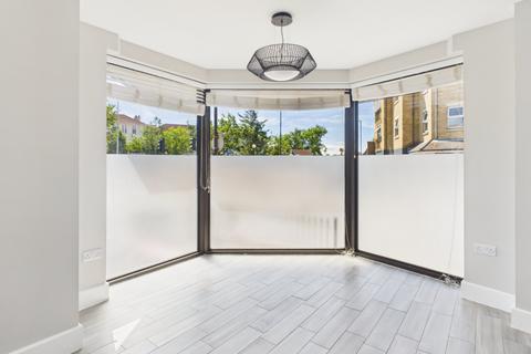 1 bedroom apartment to rent, Saint Leonards House, Saint Leonards Road, Berkshire, SL4