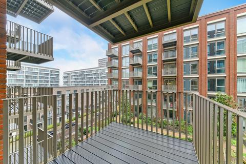1 bedroom apartment to rent, Pendant Court, Royal Wharf, London, E16