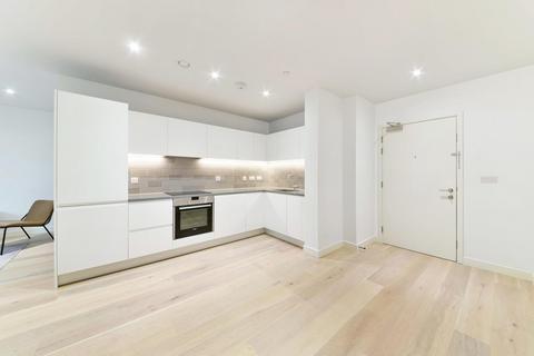 1 bedroom apartment to rent, Pendant Court, Royal Wharf, London, E16