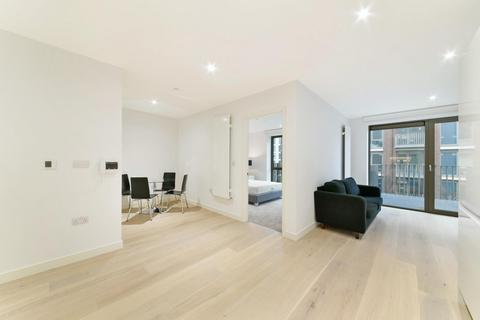 1 bedroom apartment to rent, Pendant Court, Royal Wharf, London, E16