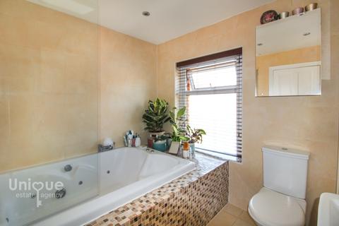 30 Bank Place, Ashton On Ribble, Preston, PR2 1DN