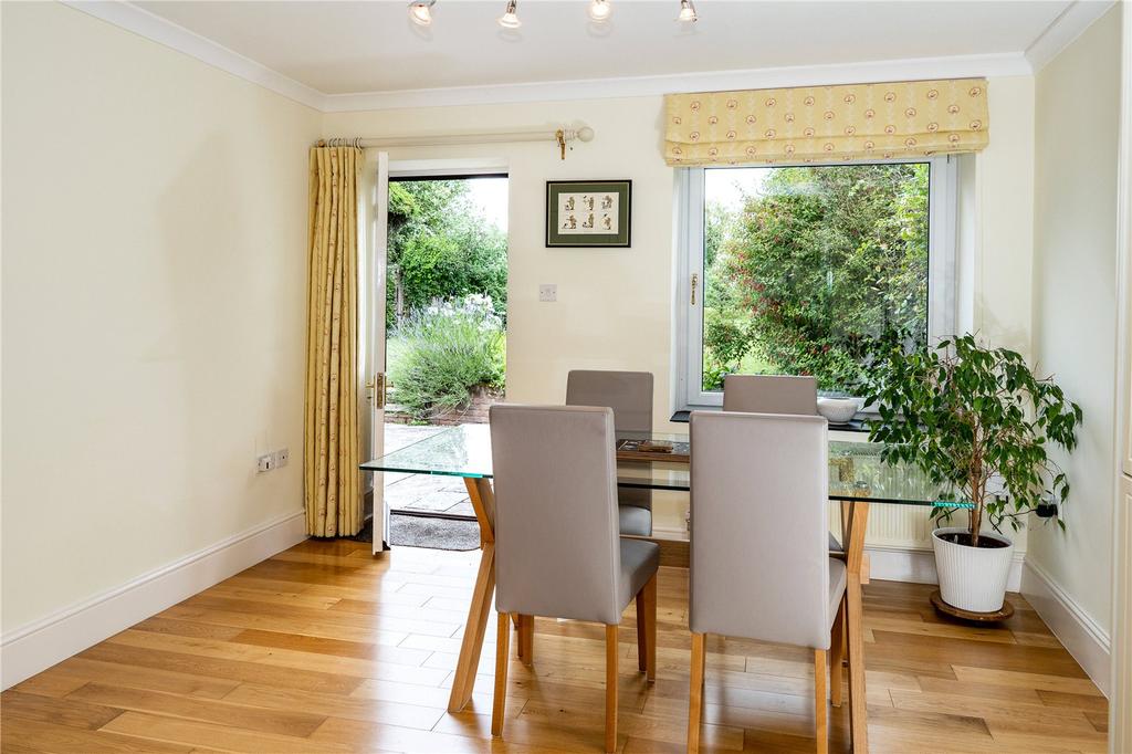 Breakfast Room