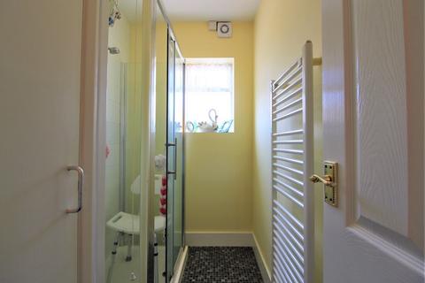 33 Garden Road, Folkestone, CT19 5RA