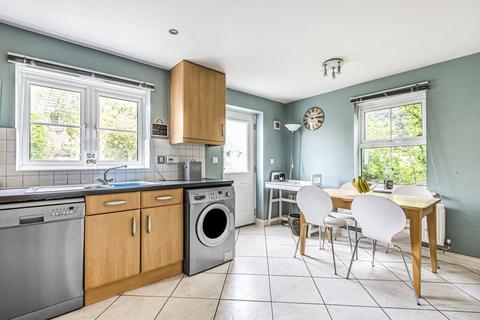 23 Cromwell Close, Bromley, BR2 9GD
