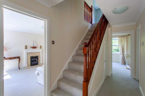 3 Elyham, Purley On Thames, Reading, RG8 8EN