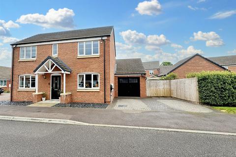 3 bedroom detached house for sale, Squirrel Crescent, Melton Mowbray, Leicestershire