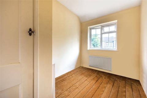 3 bedroom end of terrace house for sale - Crestway, London