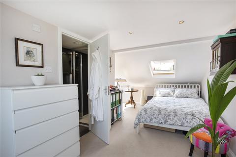 32 Windsor Road, Richmond, TW9 2EL