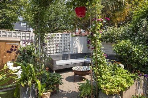 32 Windsor Road, Richmond, TW9 2EL