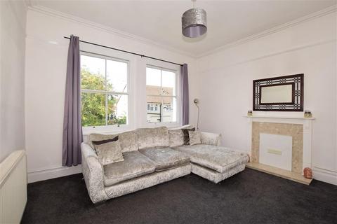 Flat 5, 29 Queens Road, Wallington, SM6 0AG