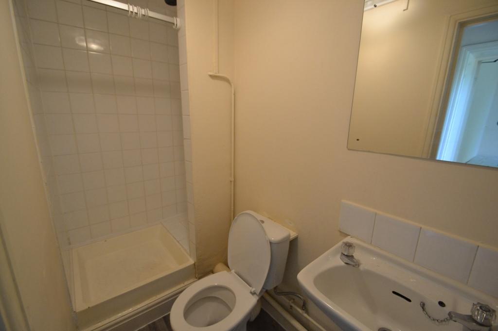 Photograph 4