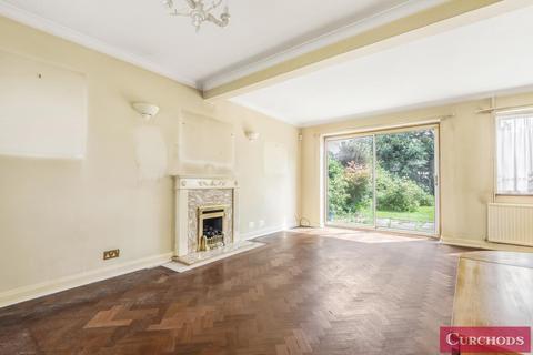 50 Pine Wood, Sunbury-on-thames, TW16 6SG