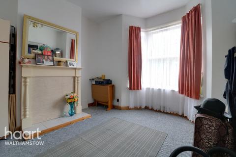 12 The Crescent, London, E17 8AB