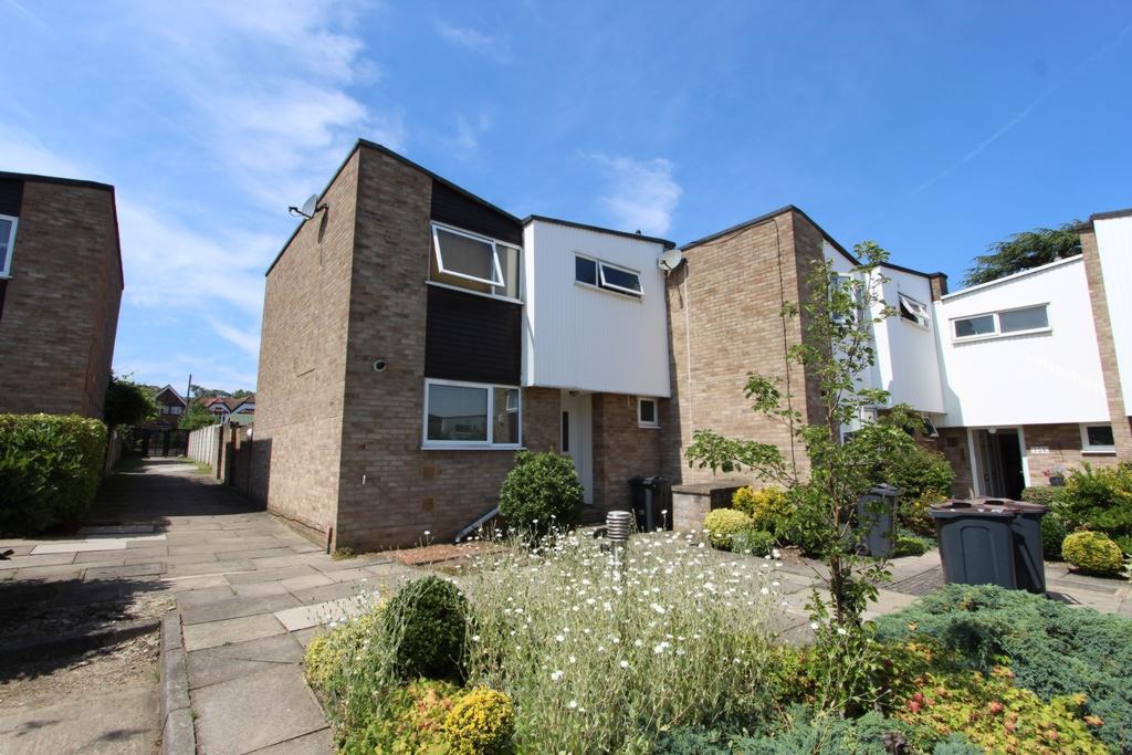 Kempton Walk, Shirley, CR0 3 bed end of terrace house £1,500 pcm (£