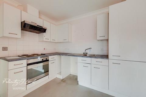 1 bedroom flat for sale, Horseferry Road, London, E14