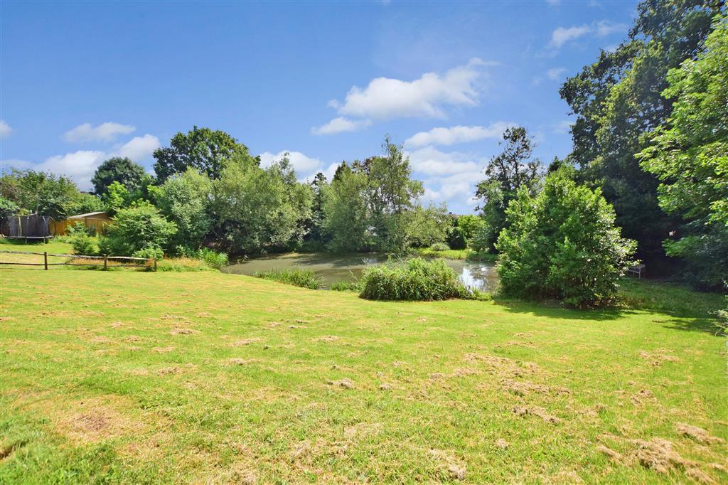 Street Lane, Ardingly, Haywards... 3 bed semidetached bungalow £600,000