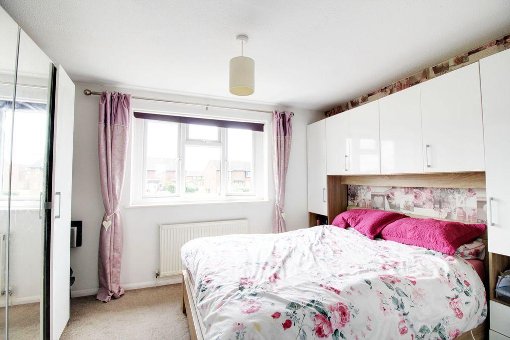 Bedroom 1 (Double)