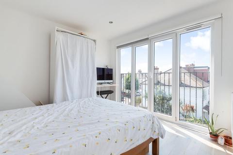 47 Ashbourne Road, Mitcham, CR4 2BE