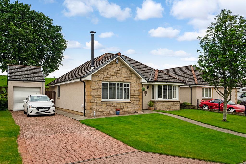 Valley Gardens, Leslie, KY6 3 bed bungalow £239,000