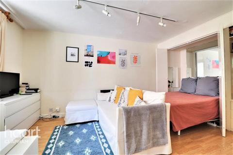 1 bedroom apartment to rent, Vincent Street, London