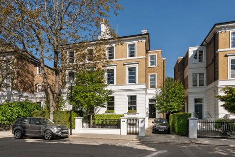 7 bedroom semi-detached house for sale, Tregunter Road, London