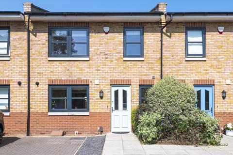 3 Shears Lane, London, SW16 5GA