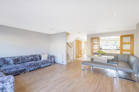 3 Shears Lane, London, SW16 5GA