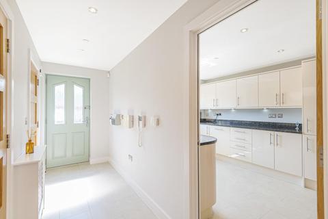 3 Shears Lane, London, SW16 5GA