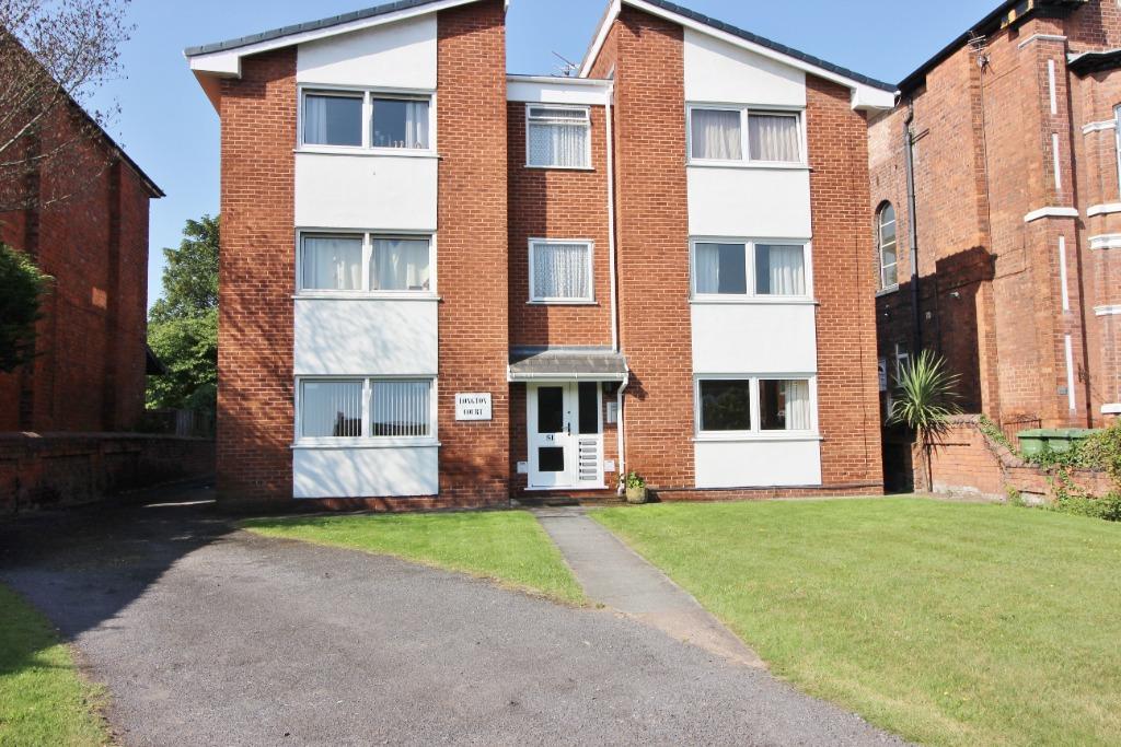 Leyland Road, Southport, PR9 2 bed flat £600 pcm (£138 pw)