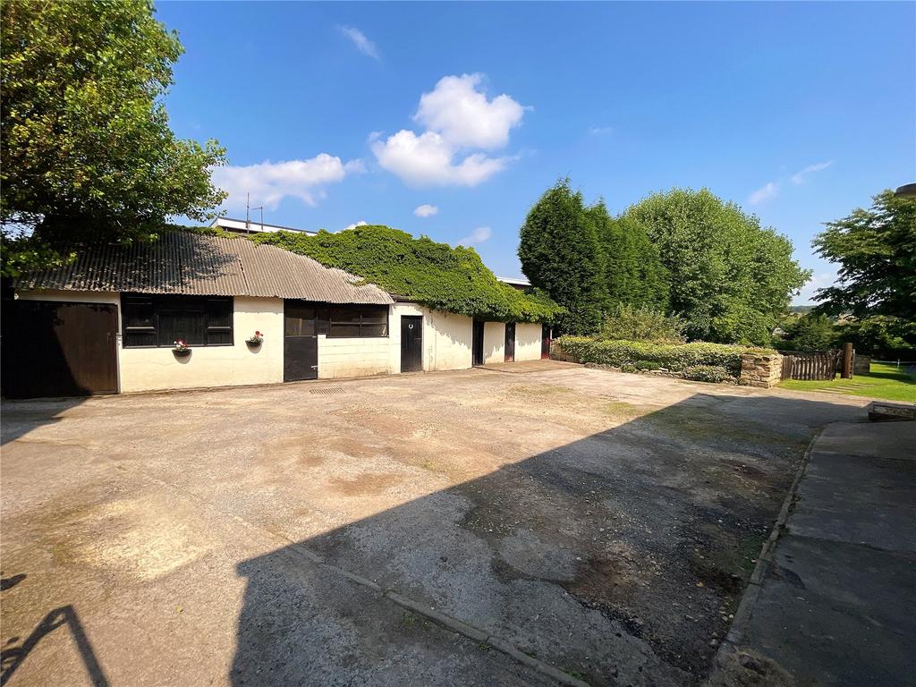 Rear Courtyard