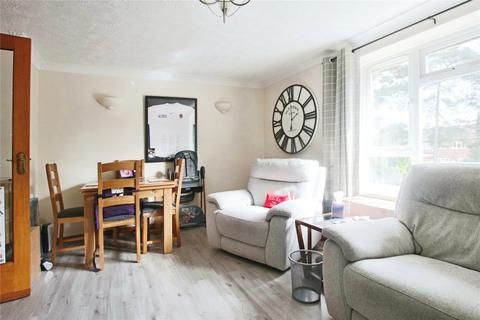 2 bedroom apartment to rent, Banbury, Bracknell, RG12