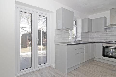 7 Yewdale Close, Bromley, BR1 4JJ