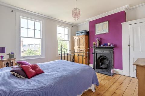 54 Ridge Road, London, N8 9LH