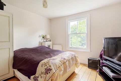 54 Ridge Road, London, N8 9LH