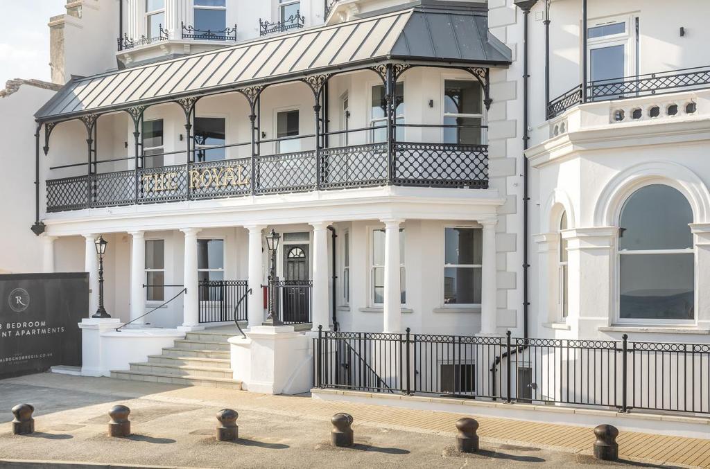 The Royal, The Esplanade, Bognor Regis, PO21 2 bed apartment for sale