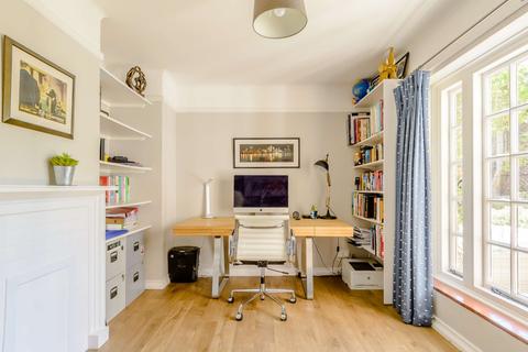 36 Avenue Road, St Albans, AL1 3QB