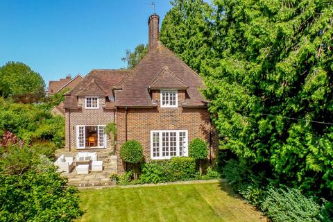 36 Avenue Road, St Albans, AL1 3QB