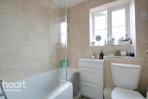 21 Boxfield Green, Stevenage, SG2 7DR