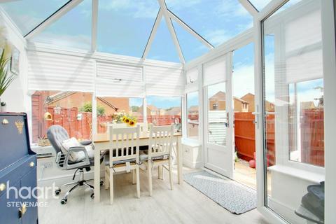 21 Boxfield Green, Stevenage, SG2 7DR