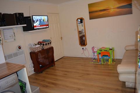 undefined, 2 Bedroom Flat First Floor