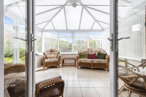 16 Bateman Close, Shobdon, Leominster, HR6 9NW