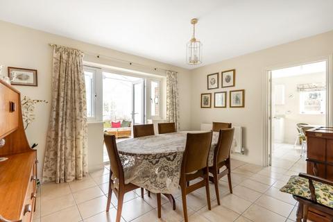 16 Bateman Close, Shobdon, Leominster, HR6 9NW
