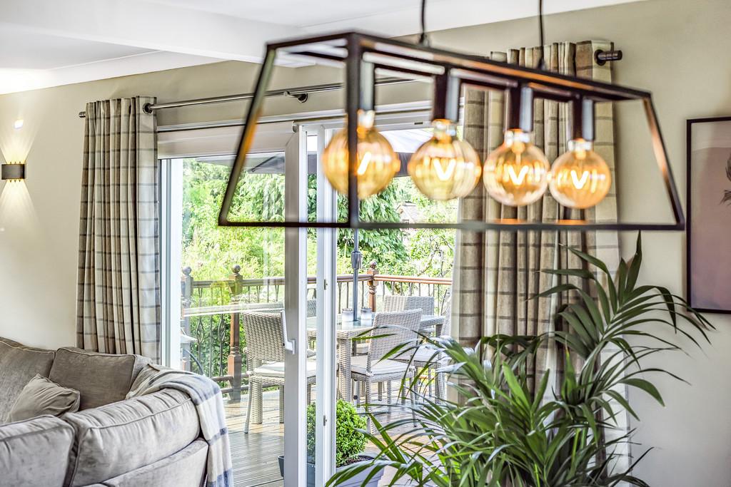 Lounge diner