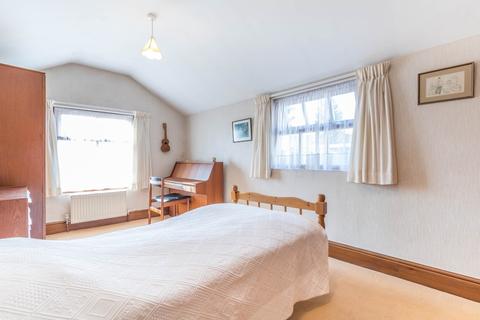 40 Appleby Road, Kendal, LA9 6ES
