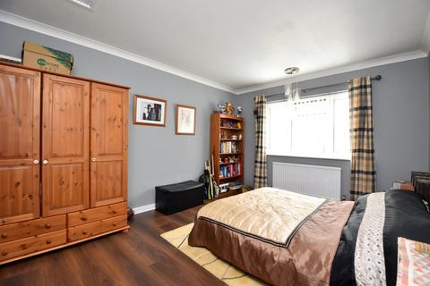 54 Crofton Road, Ipswich, IP4 4QP
