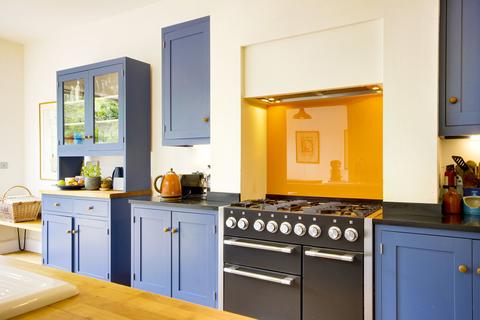 38 Outram Road, London, N22 7AF