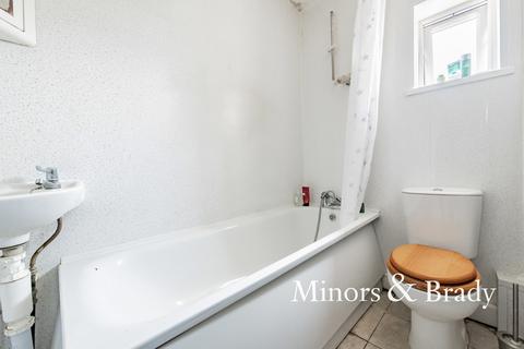 23 Bixley Close, Norwich, NR5 8DH