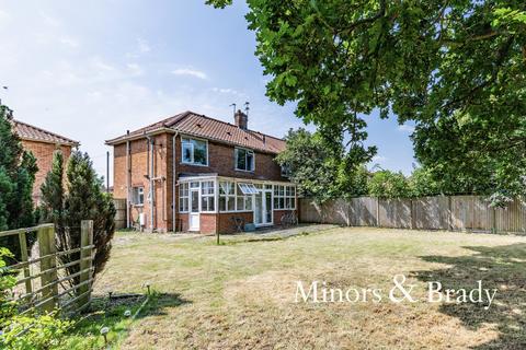 23 Bixley Close, Norwich, NR5 8DH