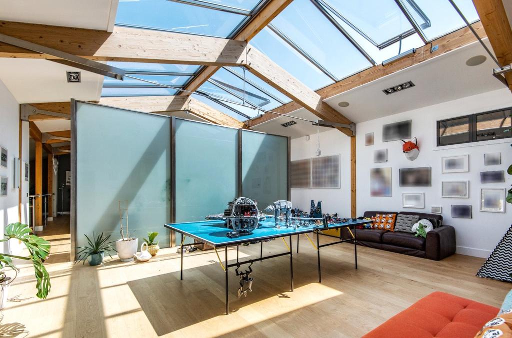 Dining/Playroom